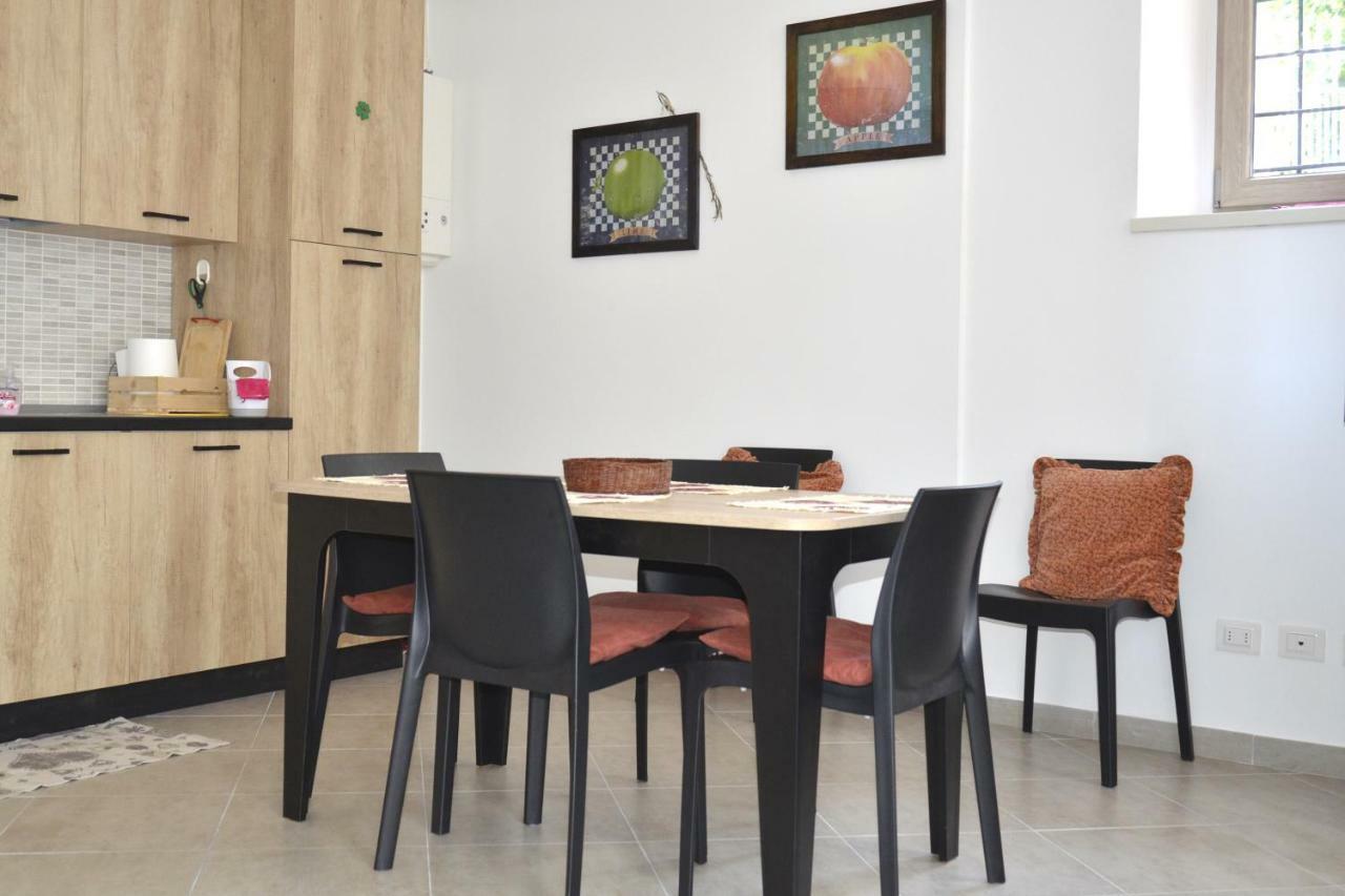 Lagoon Apartments Lazise Exterior foto